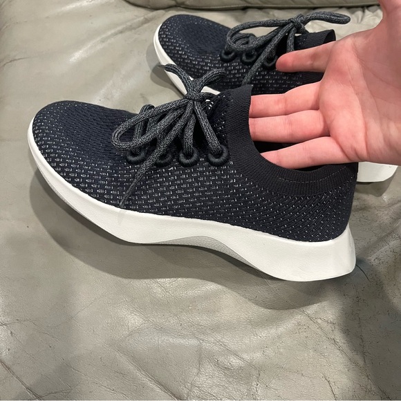 Women’s Allbirds Tree Dasher 1 Thunder / White Sole Running Shoes - Picture 6 of 6